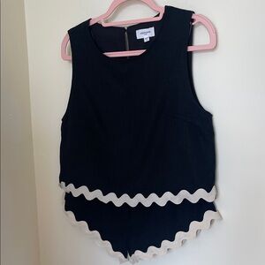 ANNIEWEAR  Black Top with Cream Wavy Trim